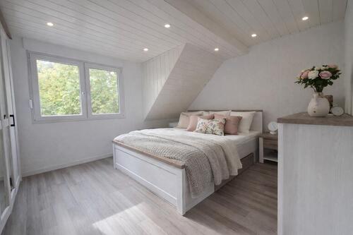 Foto - Frisch renovierte, möblierte 2-Zi. Wohnung – modern und hell ‼️