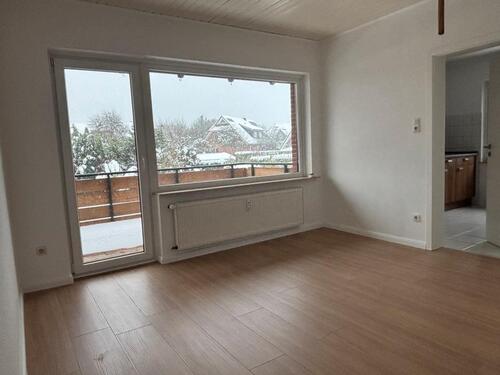 Foto - Frisch renovierte helle 3-Zimmer-Wohnung mit Balkon