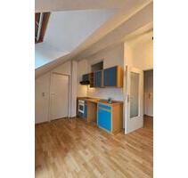 Anfragestop 2-Zimmer-Dachgeschosswohnung in Schleußig zum 01.03. - Leipzig Altwest