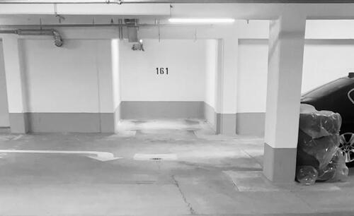 Foto - Tiefgaragenstellplatz in München Sendling Westpark zu vermieten