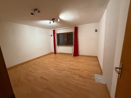 Foto - 5.5 Zimmer Etagenwohnung zur Miete in Reinheim