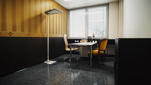 Foto - Bürofläche zur Miete - 199,00 EUR Kaltmiete, ca.  199,00 m²