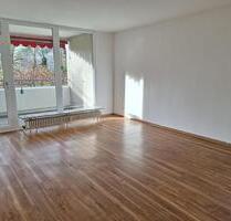 Helle 3,5-Zimmer-Wohnung mit Balkon in ruhiger Lage - Erlangen Alterlangen