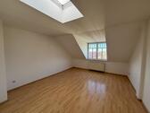 Foto - 3 Zimmer Dachgeschoßwohnung zur Miete in Gera