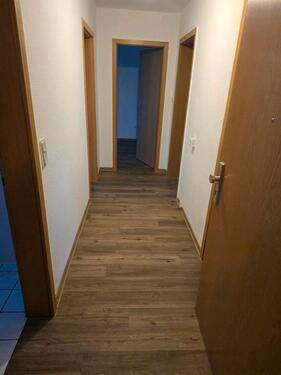 Foto - 3-Raum-Wohnung in ruhiger Lage, renoviert, 420€ kalt