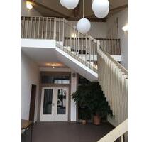 Büro - Gewerbefläche Riedering - 1.100,00&nbsp;EUR Kaltmiete, ca.&nbsp; 11,00&nbsp;m&sup2; in Söchtenau (PLZ: 83139)