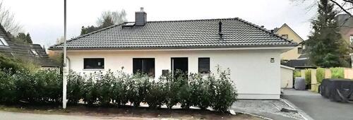 Foto - Bungalow von 2020 in ruhiger 30er Zone