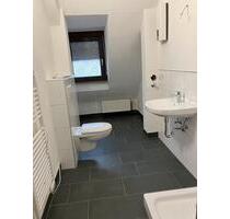 3 Zimmer Küche Bad neu renoviert neues Bad ab sofort - Saarbrücken Malstatt