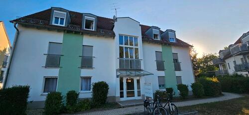 Foto - Charmante 2-Zimmer-Dachgeschosswohnung mit Balkon – 68 m² in Saal
