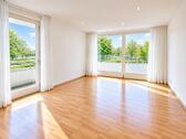 Foto - Helle, ruhige 2 ZimmerBad Whg mit großem Balkon, Privatverkauf