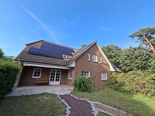 Foto - 2 Familienhaus in Handeloh - 790.000,00&nbsp;EUR Kaufpreis, ca.&nbsp; 282,00&nbsp;m&sup2;