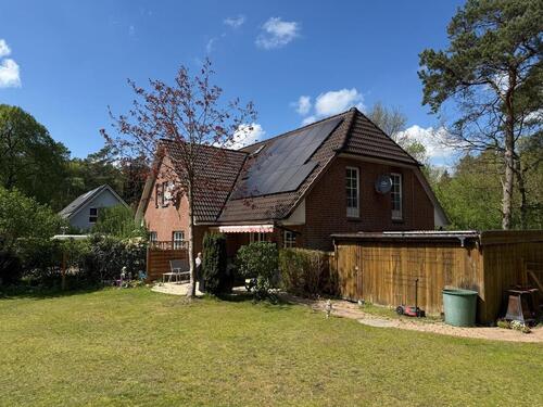 Foto - 8 Zimmer Mehrfamilienhaus, Wohnhaus zum Kaufen in Handeloh
