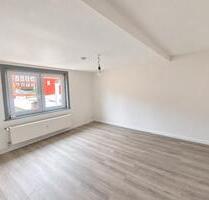 3 Zimmer DG Wohnung mit EBK - 450,00&nbsp;EUR Kaltmiete, ca.&nbsp; 74,00&nbsp;m&sup2; in Osterode am Harz (PLZ: 37520)
