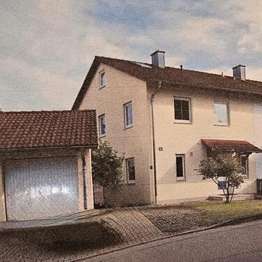 Foto - Attraktive Doppelhaushälfte in Bahnhofsnähe – Kapitalanlage