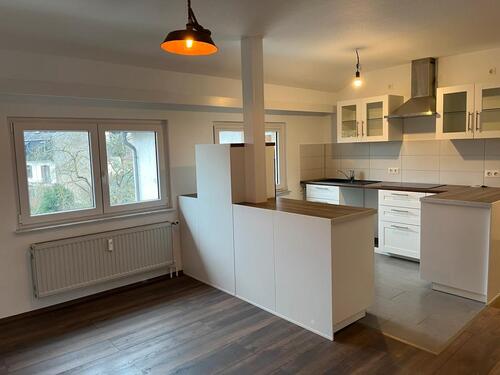 Foto - 4,5 Zimmerwohnung zu vermieten - 1.685,00&nbsp;EUR Kaltmiete, ca.&nbsp; 100,00&nbsp;m&sup2;