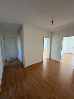 Foto - 3-Zimmer-Wohnung-Wiesbaden-Biebrich zu vermieten ****Warm****