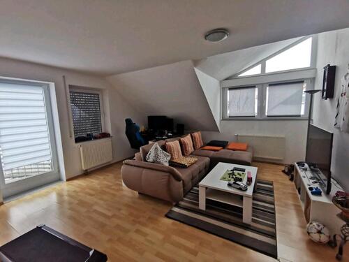 Foto - 4 Zimmer Dachgeschoßwohnung zur Miete in Wellendingen