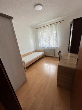 Foto - Wohnung vollmöbliert mit Balkon, Top Lage, Autobahnnah