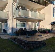 Sonnige 5,5-Zimmer Maisonette-Wohnung mit Terrasse und 2 Balkonen - Saaldorf-Surheim