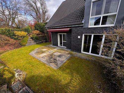 Foto - attraktive Doppelhaushälfte in ruhiger, zentraler Lage