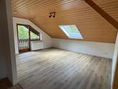 Foto - Dachgeschosswohnung mit Balkon und Einbauküche in Altenglan