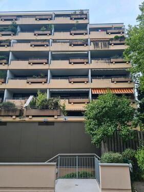 Foto - Top Lage Nbg. Stuibenw. Großzügige 1 12 Zimmer Wohng sep Ķüche