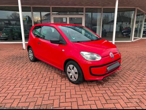 Foto - Stellfläche für Fahrzeuge, Kfz- Autohandel