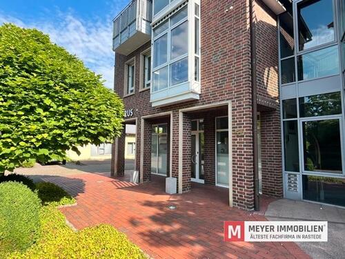 Foto - Büro- Praxisfläche in 1A Werbelage von Ofen (Obj.-Nr.: 6549)