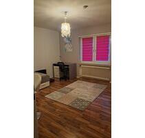 Wohnung zu vermieten - 750,00&nbsp;EUR Kaltmiete, ca.&nbsp; 100,00&nbsp;m&sup2; in Eichenzell (PLZ: 36124)