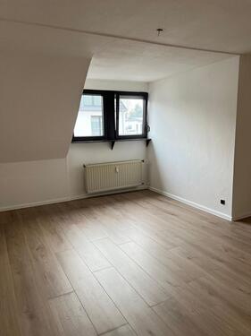 Foto - 3 Zimmer Dachgeschoßwohnung zur Miete in Herzogenrath
