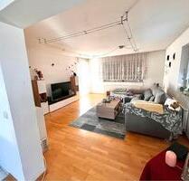 Helle 3,5 Zimmer-Wohnung (ca. 92 qm) mit Terrasse zu vermieten - Tannhausen