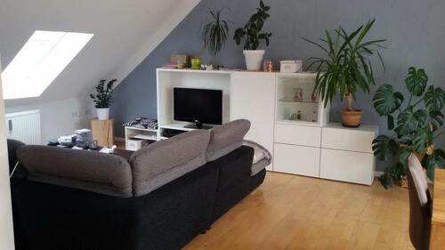 Foto - Helle 2,5 Zimmer Dachgeschosswohnung