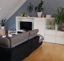 Helle 2,5 Zimmer Dachgeschosswohnung - Bochum Günnigfeld