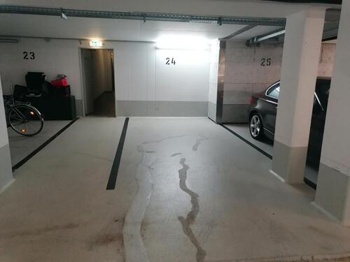 Foto - Garagenstellplatz in TG Bahnhof Dachau