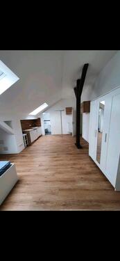 Foto - 1 Zimmer Dachgeschoßwohnung zur Miete in Mainz