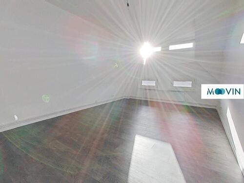 Foto - Besondere 3-Zimmer-Dachgeschosswohnung mit Tageslichtbad