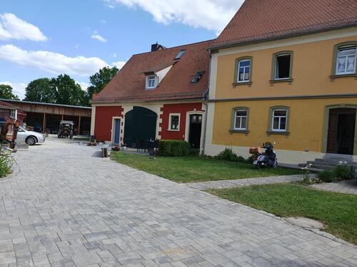Foto - Saniertes Anwesen, Mehrgenerationenhaus, maklerfrei