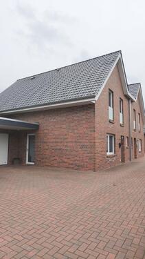 Foto - Schöne Doppelhaushälfte KfW 55 in Westoverledingen zu vermieten!