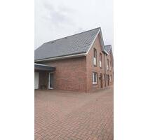 Schöne Doppelhaushälfte KfW 55 in Westoverledingen zu vermieten!