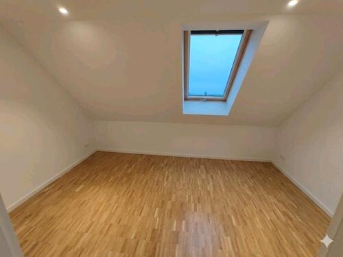 Foto - 3 Zimmer Dachgeschoßwohnung zur Miete in Potsdam