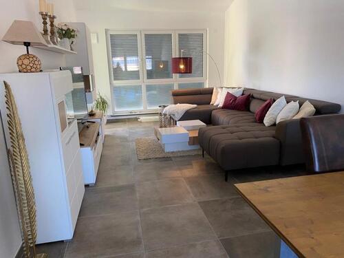 Foto - Helle, attraktive 4,5-Zimmer-Wohnung in Nordheim