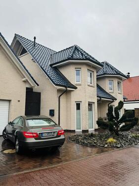 Foto - Exklusives, großzügiges Einfamilienhaus in begehrter Lage