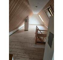 Mietwohnung - 1.200,00 EUR Kaltmiete, in Nürtingen (PLZ: 72622)