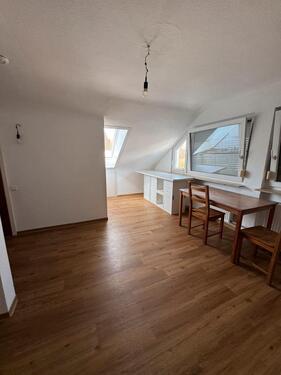 Foto - 1 Zimmer Dachgeschoßwohnung in Stuttgart