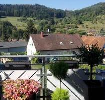 4,5-Zimmer-Maisonette-Wohnung mit Südbalkon in Ebhausen