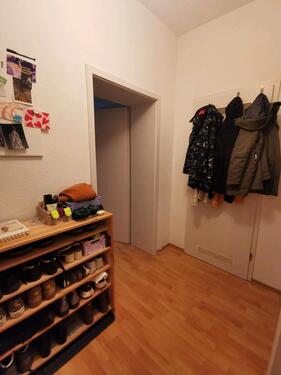 Foto - ANFRAGENSTOPP Zentrale 2-Zimmer-Wohnung mit Balkon und Badewanne