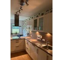 3 Zimmer 75qm mit EBK, Balkon in ruhiger Lage in Schönebeck - Bremen Vegesack