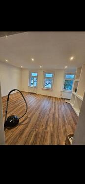 Foto - Erstbezug nach Sanierung – großzügige 3-Raum-Wohnung mit 100 m²