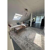 3 - Zimmer Dachgeschosswohnung mit Balkon - Heusenstamm