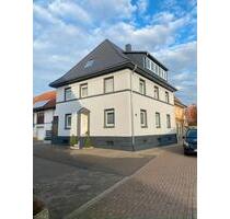 Attraktive Maisonettewohnung mit Klimaanlage, Balkon, Stellplatz - Sinzheim